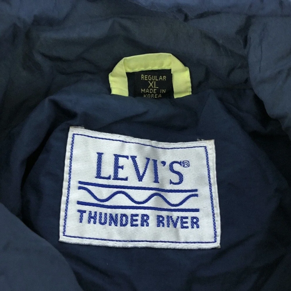 Levi's Thunder River Nylon Windbreaker Jacket Size XL Vintage 90s Ski‎ Coat